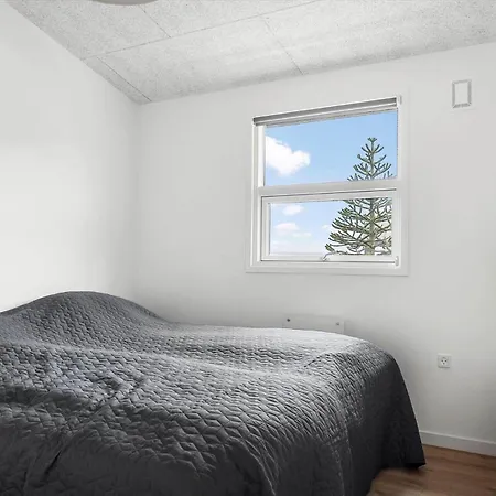 Semesterbostad Sj283-bjert-buskvej-2 *