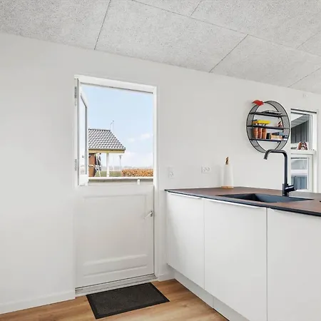 Sj283-bjert-buskvej-2 * Binderup Strand