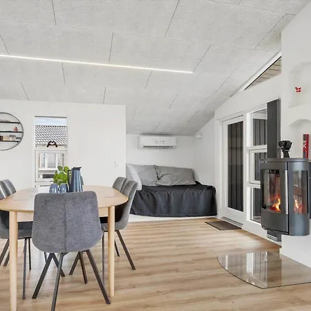 Sj283-bjert-buskvej-2 * Binderup Strand